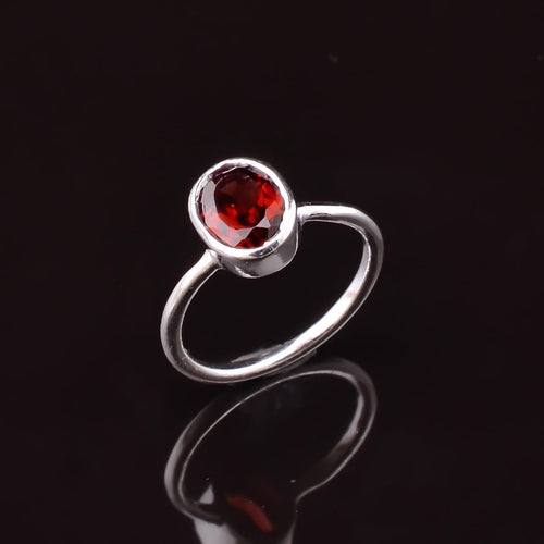 Natural Gem Ring for Everyday and Party Wear